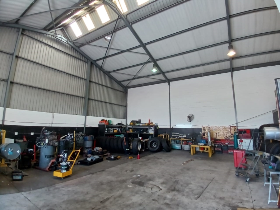 To Let commercial Property for Rent in Montague Gardens Western Cape